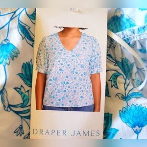 NWT Draper James Women's Short Puff Sleeve Heidi V Neck Top